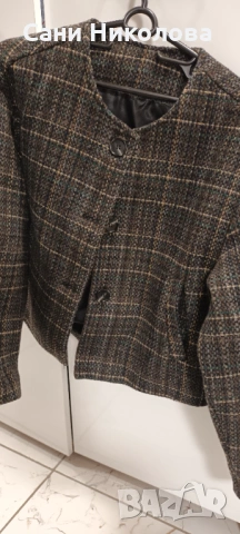 Дамско сако, снимка 3 - Сака - 53876097