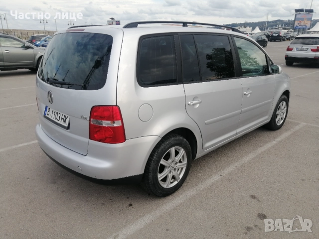 Volkswagen Touran 2.0 TDI (140 кс) 6ск., снимка 4 - Автомобили и джипове - 51872292