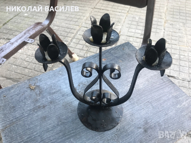 Свещник  с  3  гнезда  .