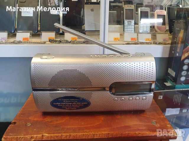 Радио Grundig Music Boy 51  В отлично техническо и визуално състояние., снимка 6 - Радиокасетофони, транзистори - 46309139