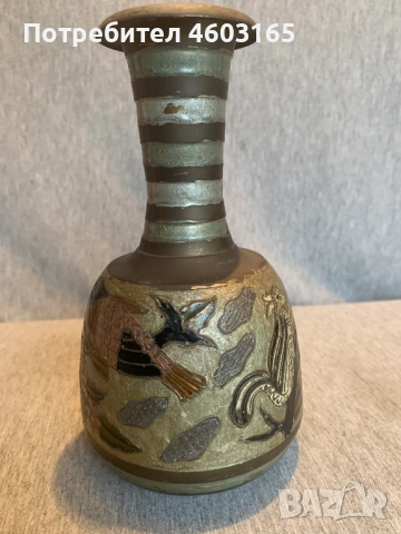 Декоративна месингова ваза с гравиране на птици и емайл