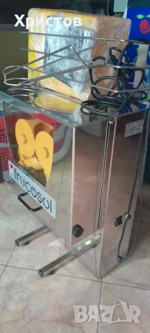 Продавам професионална фреш машина