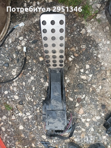 1643000104 педал газ Mercedes ML W164