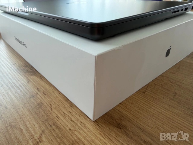ЧИСТО НОВ MacBook Pro 16" M4 PRO Chip 14-CPU/20-GPU/48GB RAM/512GB SSD, снимка 6 - Лаптопи за работа - 53972637