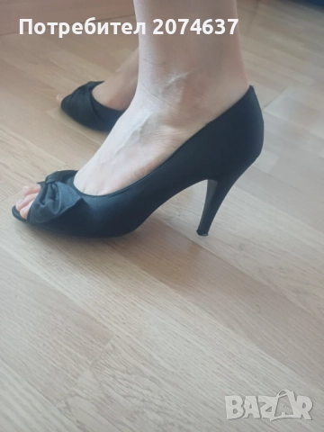 Продавам дамски обувки , снимка 3 - Дамски обувки на ток - 51644017