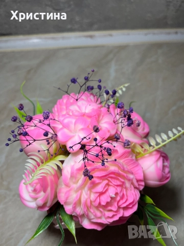 Букет от ароматни соеви свещи подарък за жена 