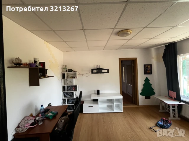 Къща с голям двор, гараж, изба,пещ,барбекю и кладенец, снимка 10 - Къщи - 51152888