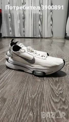 Nike Air Zoom-Type Se  200лв перфектно състояние , снимка 4 - Маратонки - 46922457