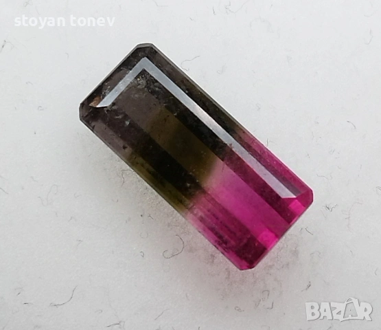 Двуцветен турмалин с наситен цвят в добър размер 3.40кт! Нов!, снимка 7 - Други - 53265234