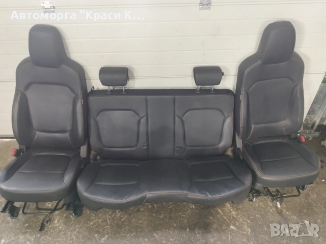 Седалки предни и задни за Дачия SPRING electric2023г кожени перфектни