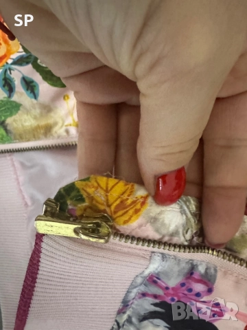 Детско яке 9-10г, снимка 3 - Детски якета и елеци - 52920363