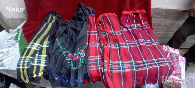 Шарени стари престилки за носия