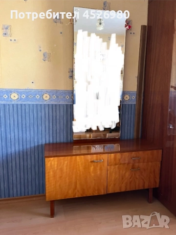 Ретро тоалетка с огледало, снимка 2 - Тоалетки - 54230008