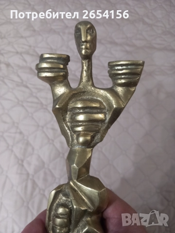 Масивна Скулптура 