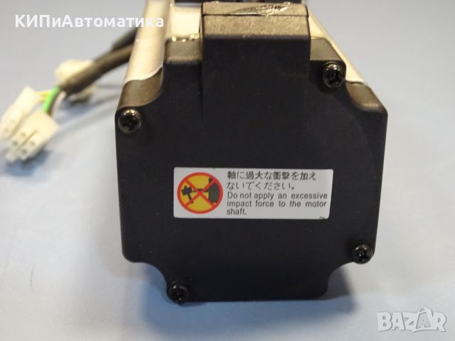 серво мотор Omron R88M-G40030H-BS2 AC servo motor 1.3Nm 106V, снимка 2 - Резервни части за машини - 45132738