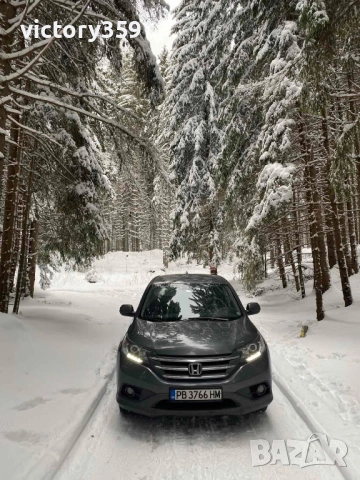 Honda Cr-V, снимка 2 - Автомобили и джипове - 52658036