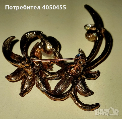 Стара позлатена изключително красива брошка, снимка 3 - Антикварни и старинни предмети - 52091719