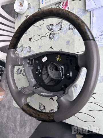 волан мерцедес е класа махагон w211 model , снимка 2 - Части - 52378288