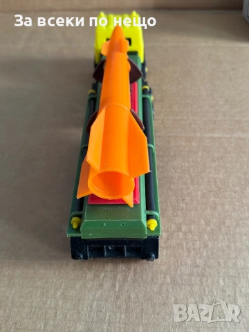 Старо детско соц камионче , ракетовоз ,  от 70-те години, Полша, снимка 6 - Антикварни и старинни предмети - 53922675