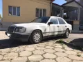 Mercedes 124 300D, снимка 1