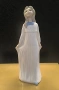 порцеланова фигурка на момиче, снимка 1