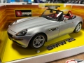 Чисто нов BBURAGO метален колекционерски модел количка BMW Z8 1:18, снимка 11