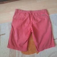 Оригинални Мъжки къси панталони Hugo Boss W34 размер L, снимка 2 - Къси панталони - 45380921