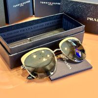 Дамски слънчеви очила PRADA, снимка 1 - Слънчеви и диоптрични очила - 42611975
