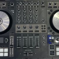 Traktor s4 mk3 DJ Controller, снимка 2 - Ресийвъри, усилватели, смесителни пултове - 45966814