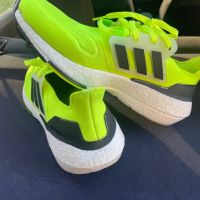 Adidas Ultraboost 22 neon green, снимка 3 - Маратонки - 45178294