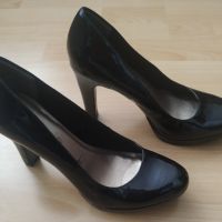 Дамски обувки Tamaris, н.38, снимка 2 - Дамски елегантни обувки - 45606054