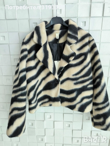 Късо палто-универсален размер , снимка 1