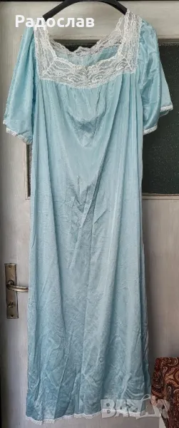 
Продавам синя нощница дамска с дантела нова
с къс ръкав
, снимка 1