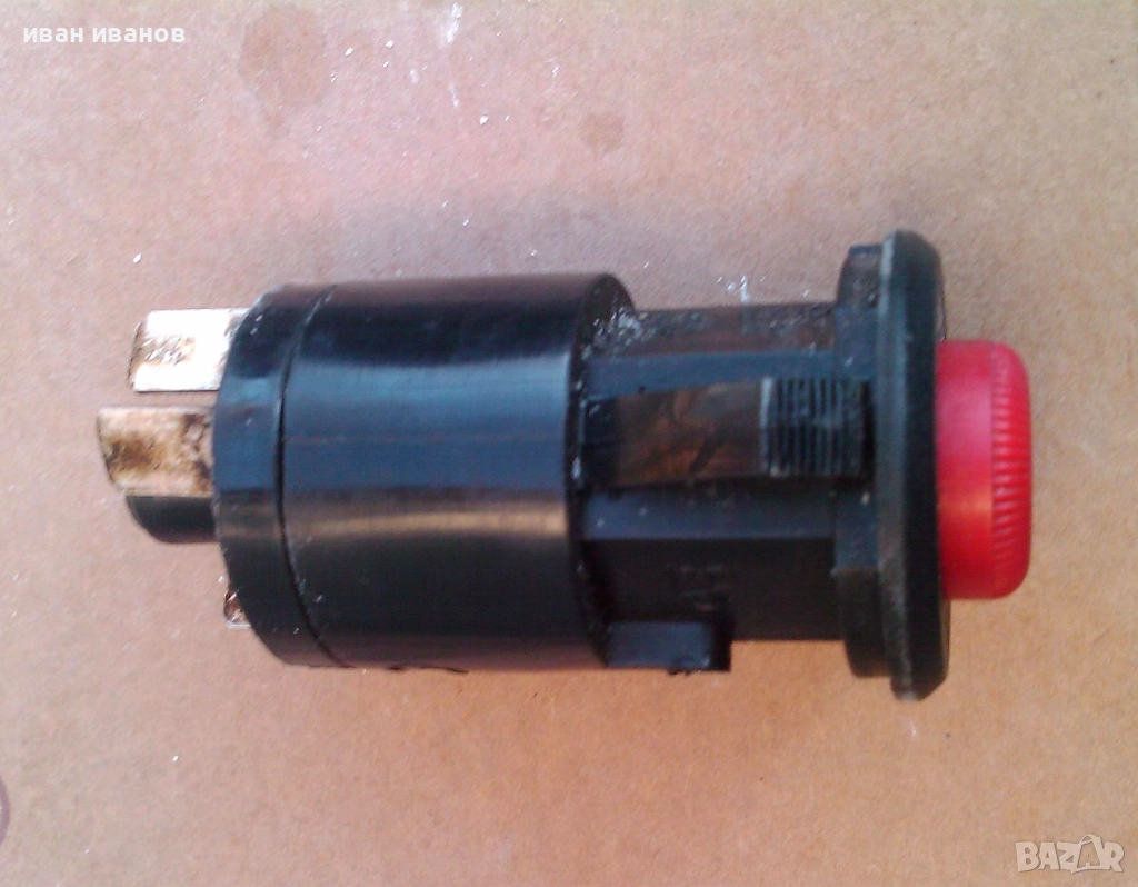 ключ за аварийни мигачи на Лада 2105,2107, снимка 1