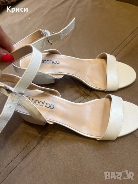 Бели сандали на BOOHOO , снимка 1