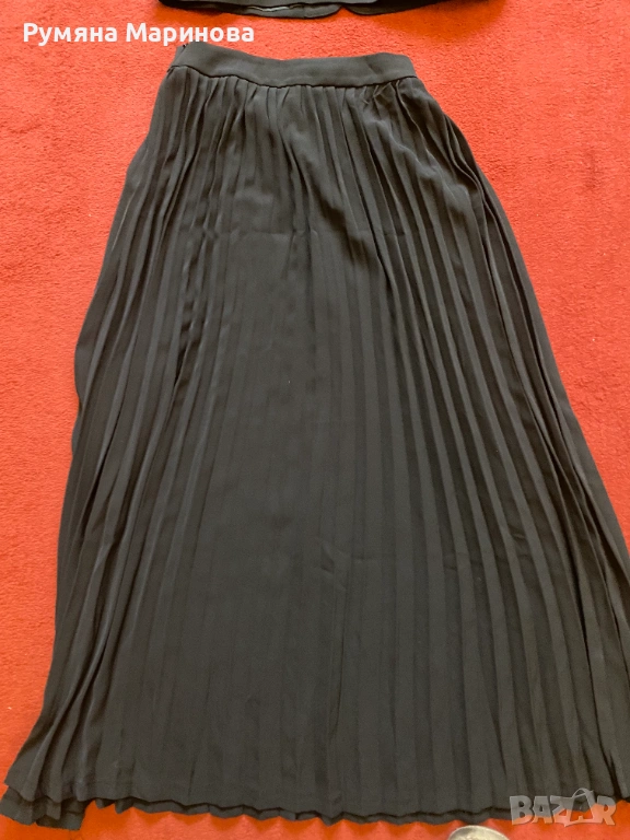 Продажба на Дамски костюм-пола и елек, снимка 1