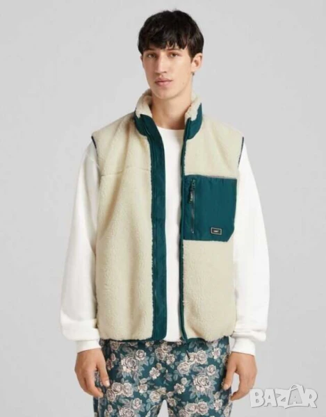 Мъжки елек от изкуствен каракул Bershka, Бял, XL, снимка 1