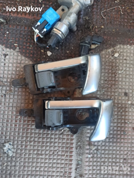 Дръжки врати , вътрешни за Hyundai Santa Fe II 2.2 CRDI , снимка 1