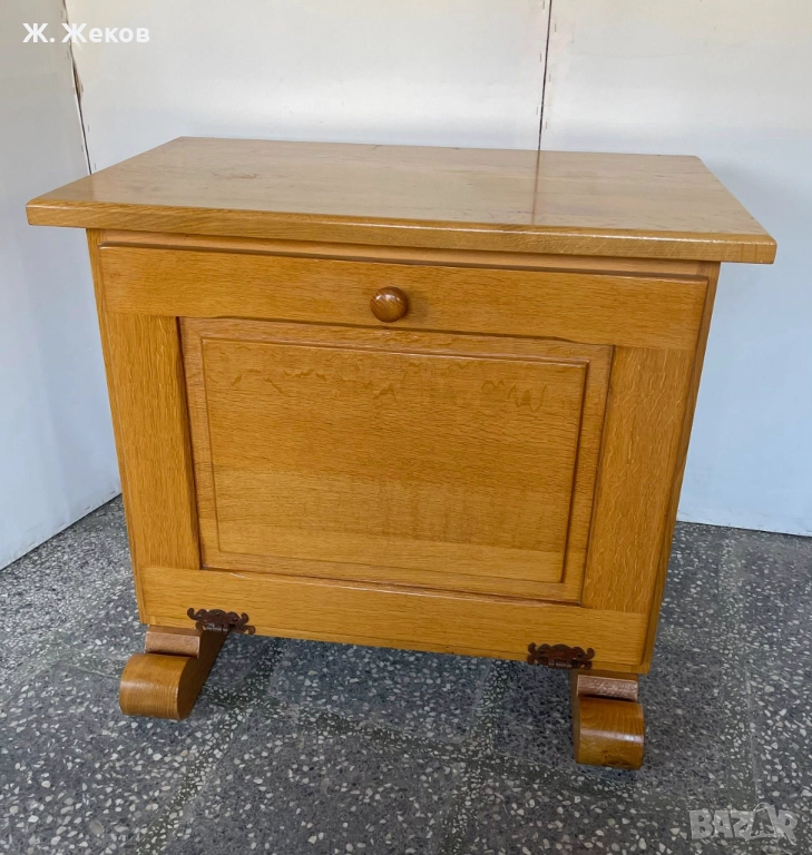 Дъбов шкаф, снимка 1