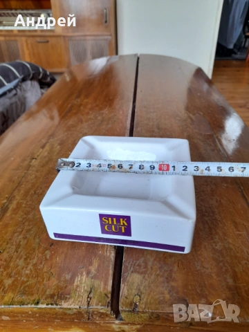 Стар пепелник Silk Cut, снимка 6 - Други ценни предмети - 54045242