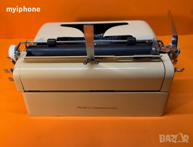 	Пишеща Машина Consul 3 цвята Кирилица нова лента топ състояние, снимка 6 - Антикварни и старинни предмети - 53988055