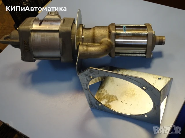 високонапорна бутална помпа Wagner typ 4-580 High Pressure Piston Pump, снимка 18 - Резервни части за машини - 50909610