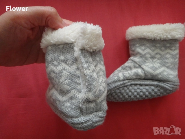 Нови Бебешки/Детски пантофи НМ 18/19 номер сиви, снимка 5 - Детски пантофи - 52954834