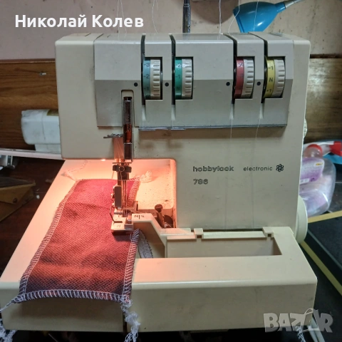 Оверлог Pfaff 784