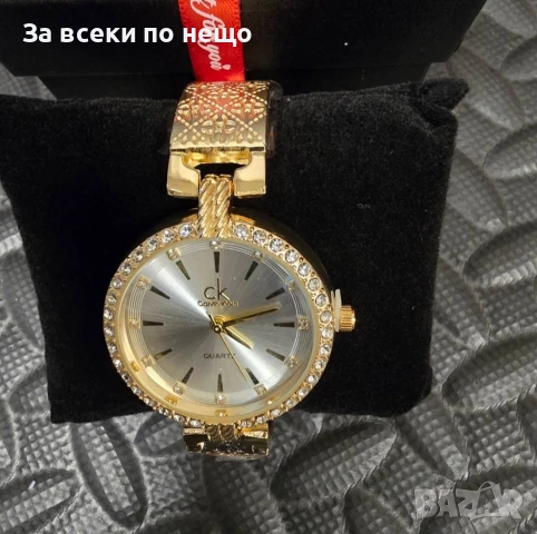 Calvin Klein Ръчен Златист Часовник С Кристали И Бял Циферблат В Кутия Код VL-128