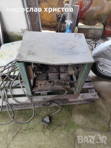 зарядно за акумулатор , снимка 5 - Аксесоари и консумативи - 54264446