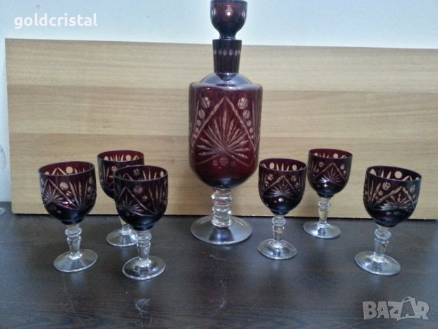 Кристални чаши и гарафа, снимка 10 - Антикварни и старинни предмети - 46454603
