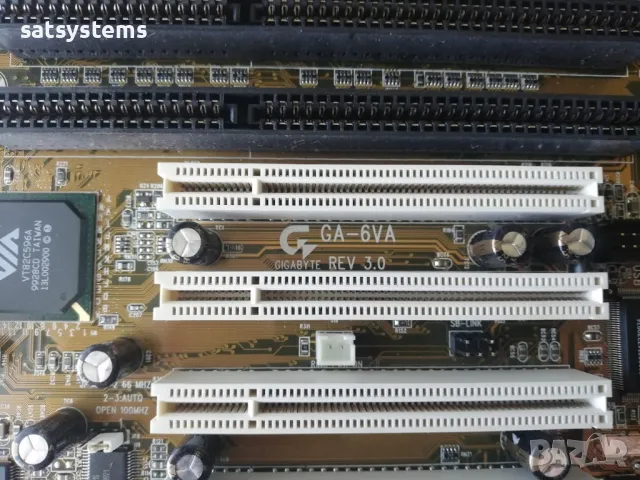 Дънна платка Gigabyte GA-6VA REV 3.0 Slot1 CPU+RAM, снимка 4 - Дънни платки - 47950031