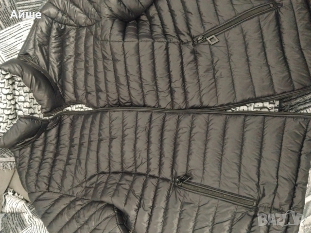 Дамско олекотено яке