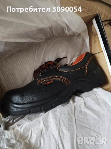 Продавам работни обувки от висок клас с метално бубе, снимка 3 - Мъжки боти - 52185412